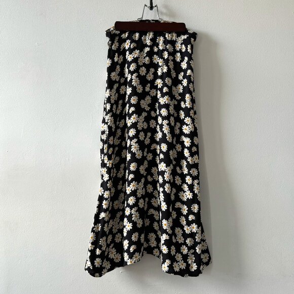 Reformation Dresses & Skirts - Reformation Daisy Chain Floral Midi Bea Skirt, 0P